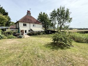 Photo 9- click for photo gallery